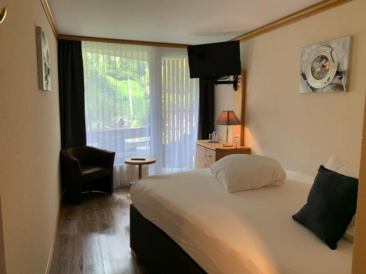 Hotel Quellenhof Leukerbad Bagian luar foto