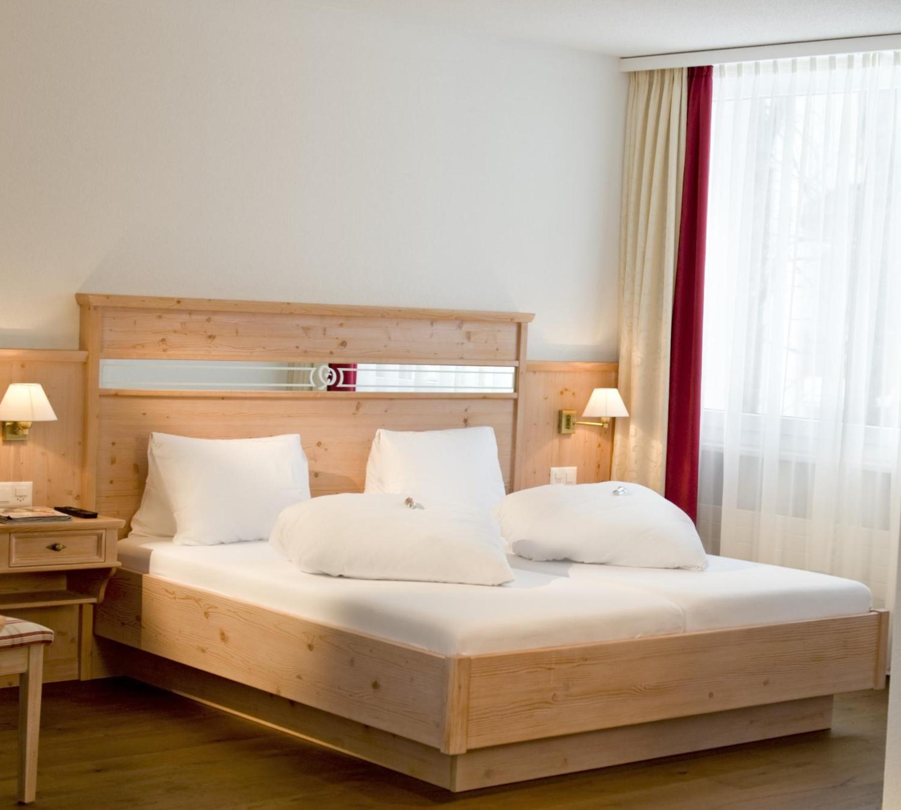 Hotel Quellenhof Leukerbad Bagian luar foto