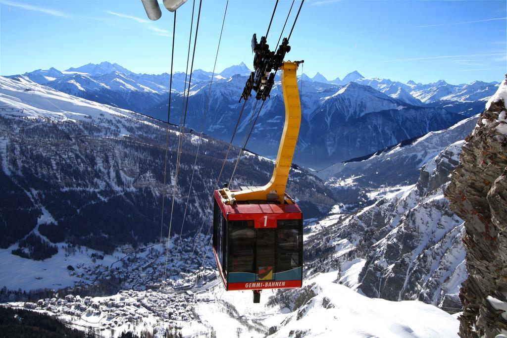 Hotel Quellenhof Leukerbad Bagian luar foto